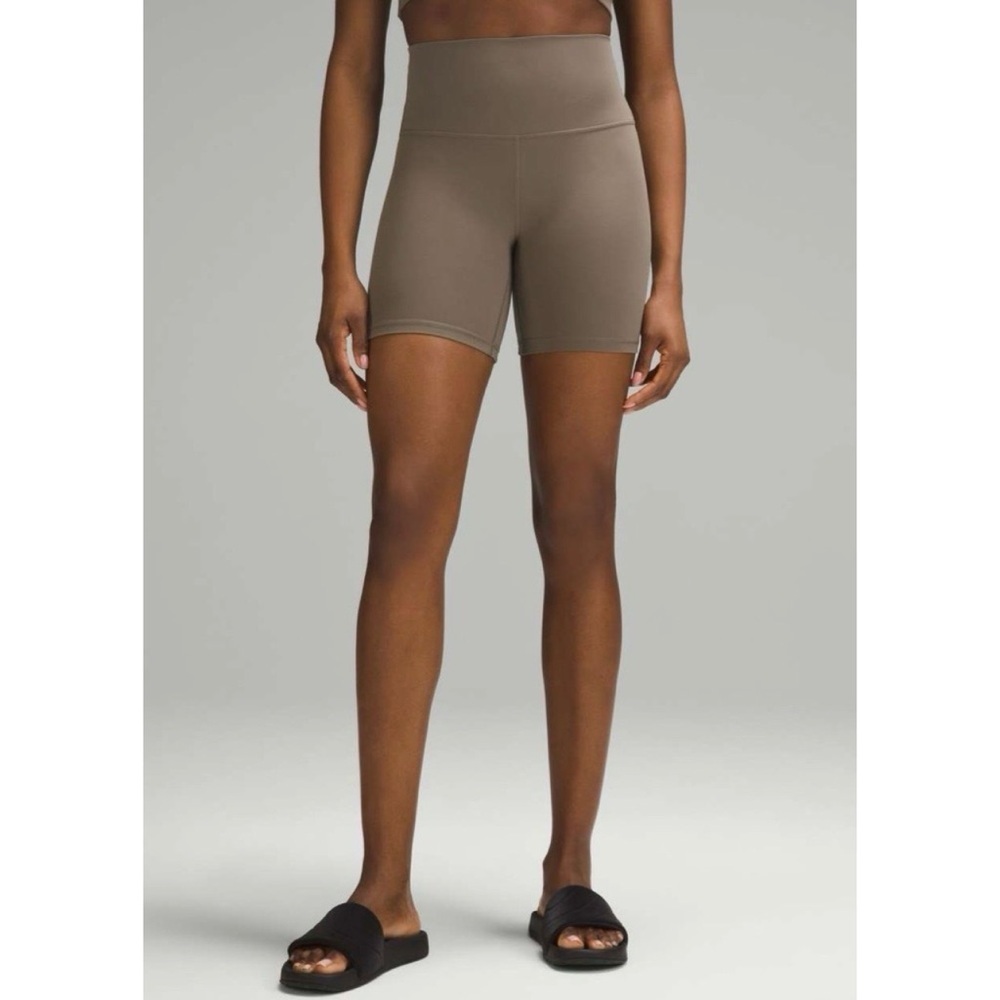 LULULEMON NWT Nomad Align High Rise 6” Shorts